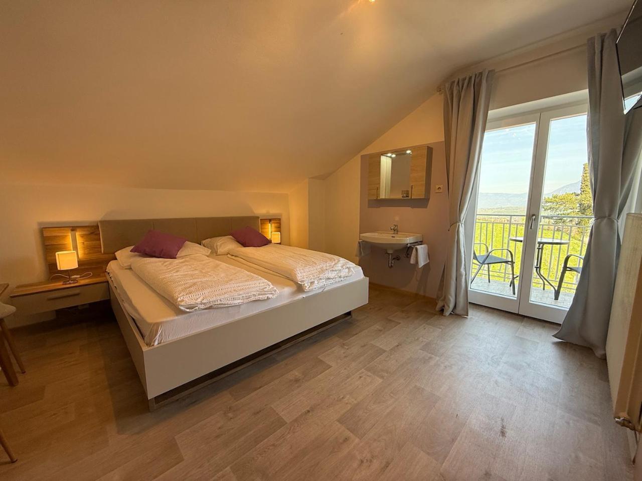 Strengen Guesthouse Caldaro Luaran gambar